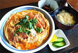 特製カツ丼