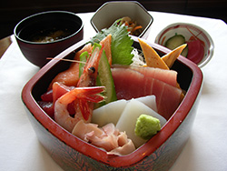 海鮮丼